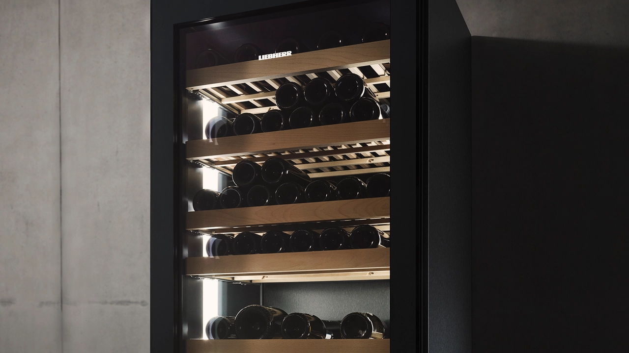 EWTdf 1653 Vinidor Built-in multi-temperature wine fridge - Liebherr